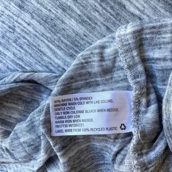 Gilligan & Omalley Women Sleepwear Soft Dress size L Sleeveless KneeLength Gray - Picture 6 of 7